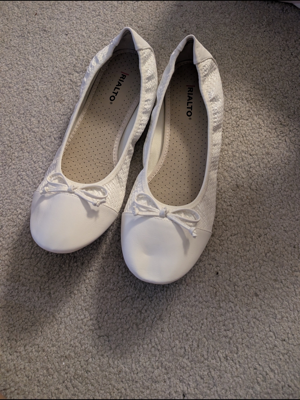 New Rialto White Ballet Flats with Bow